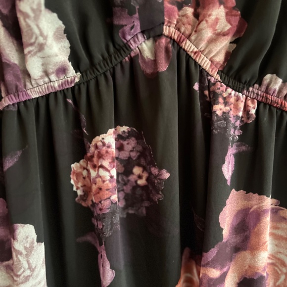 Black & Purple Floral Midi Dress Size 2 (Small) - Picture 4 of 7